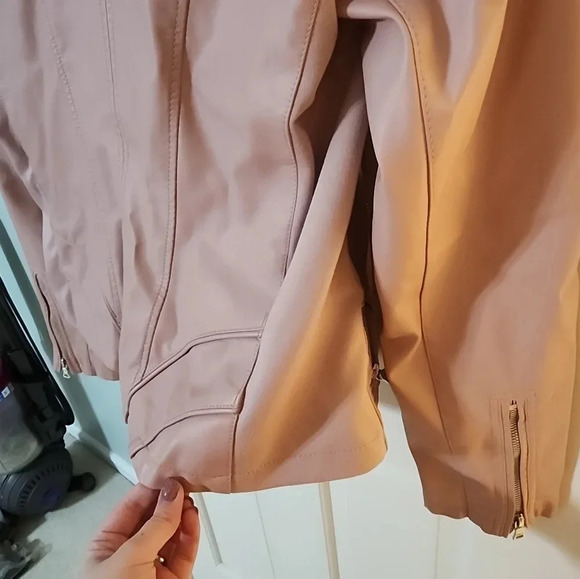 Pink GUESS faux leather jacket size XL - Picture 6 of 7